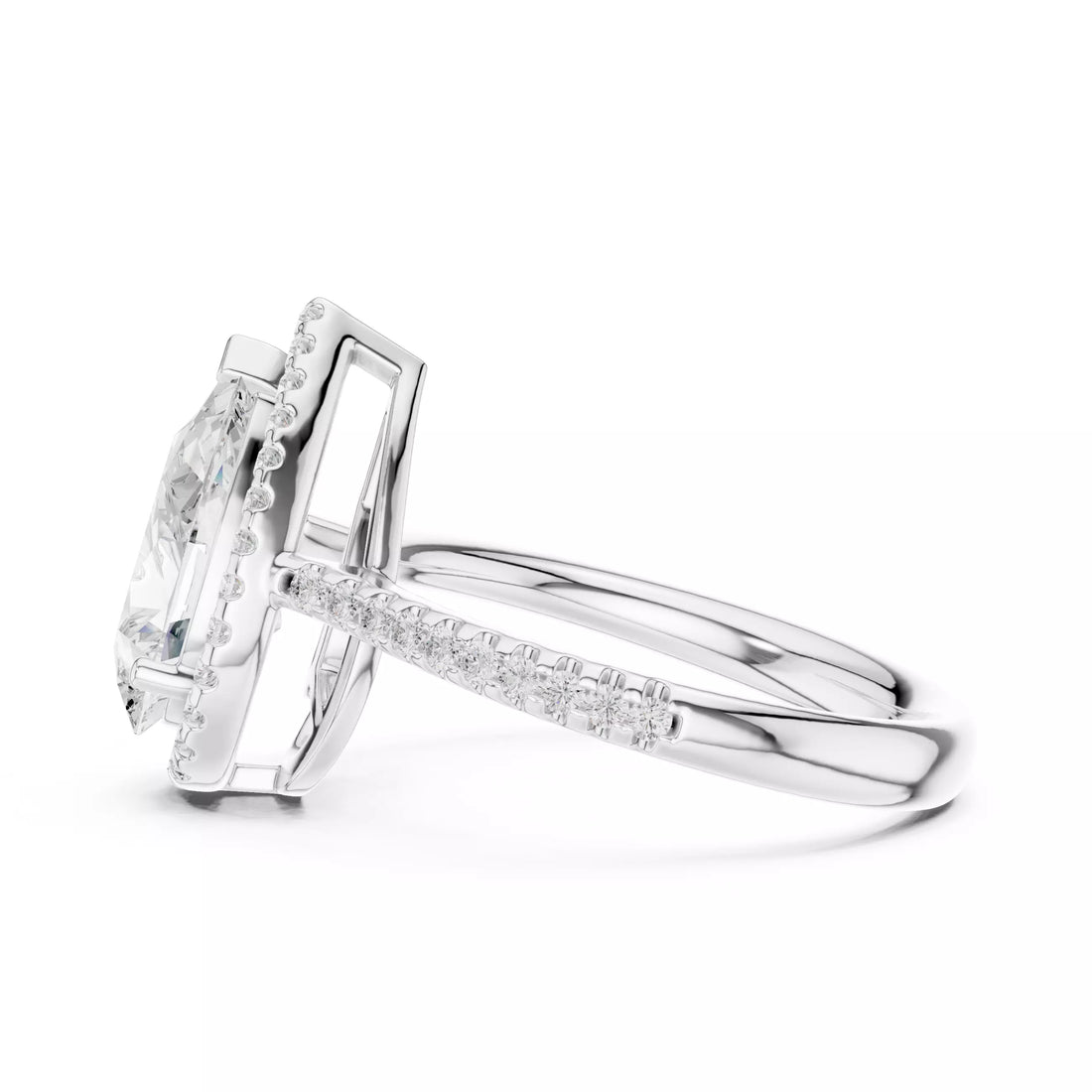 Pear cut Diamond Halo Pavé Setting Engagement Ring