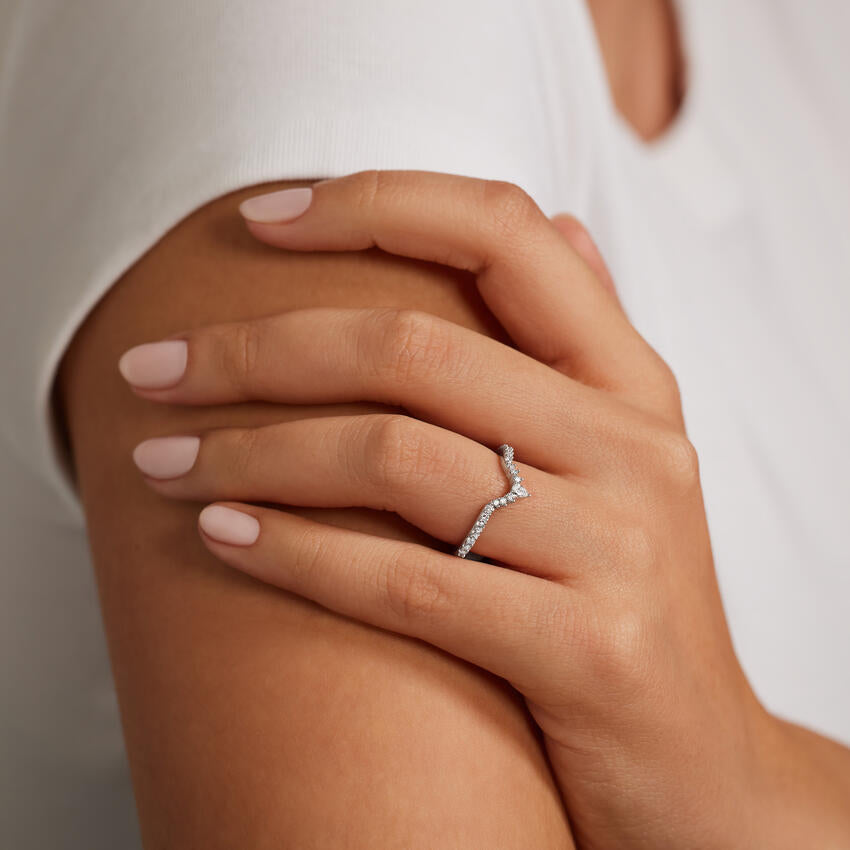 Elegant V Shaped Diamond Chevron Ring for Women Everyday Wear