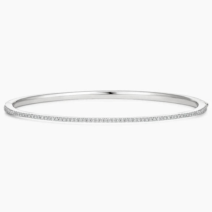 Round Cut Diamond Bangle Bracelet For Everyday Luxury