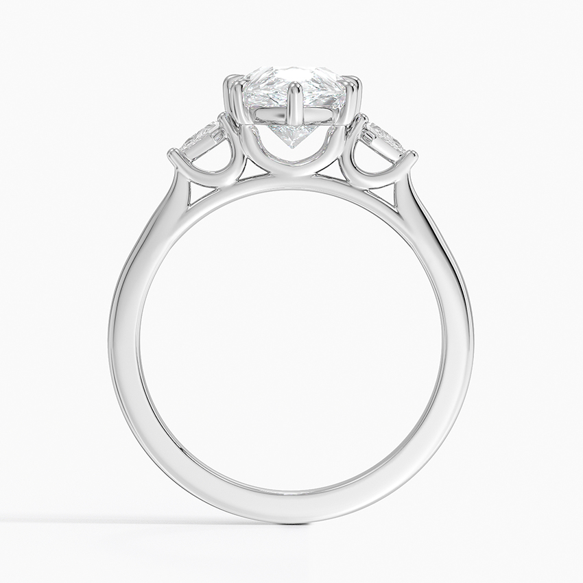 Pear Cut Diamond Engagement Ring, 3 Stone Minimalist Ring, Elegant Bridal Ring