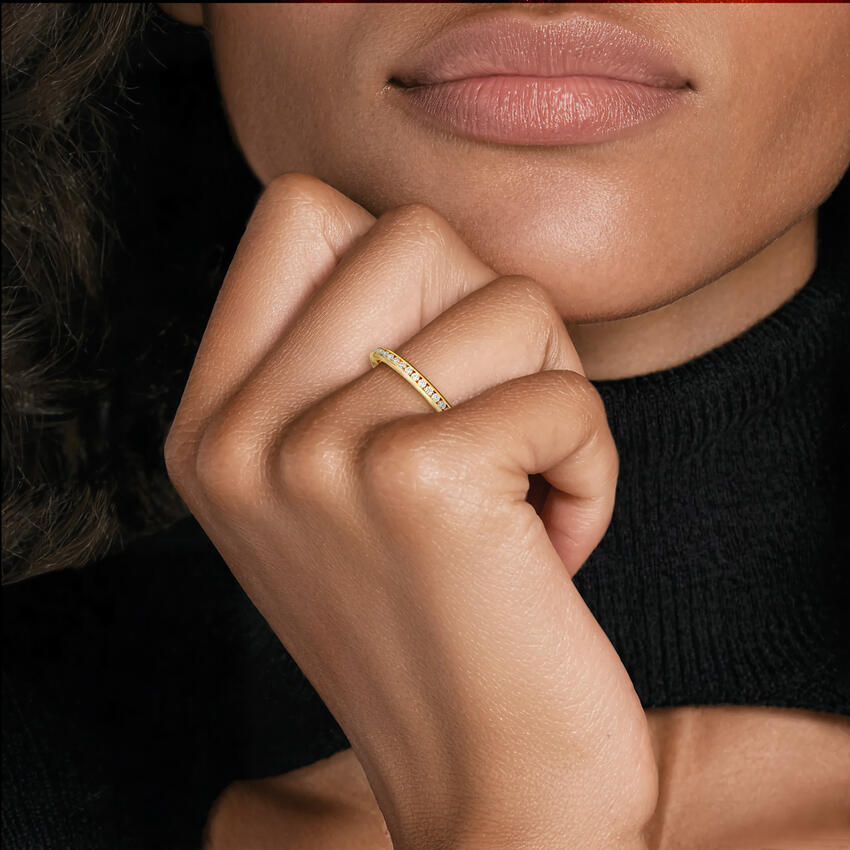 Minimalist Diamond Band Ring, Channel Set Round Diamond Ring, Stackable Wedding Band