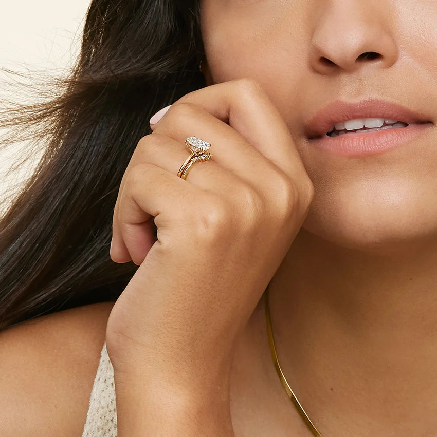 Chevron Diamond Ring, V Shaped Wedding Band, Curved Diamond Ring
