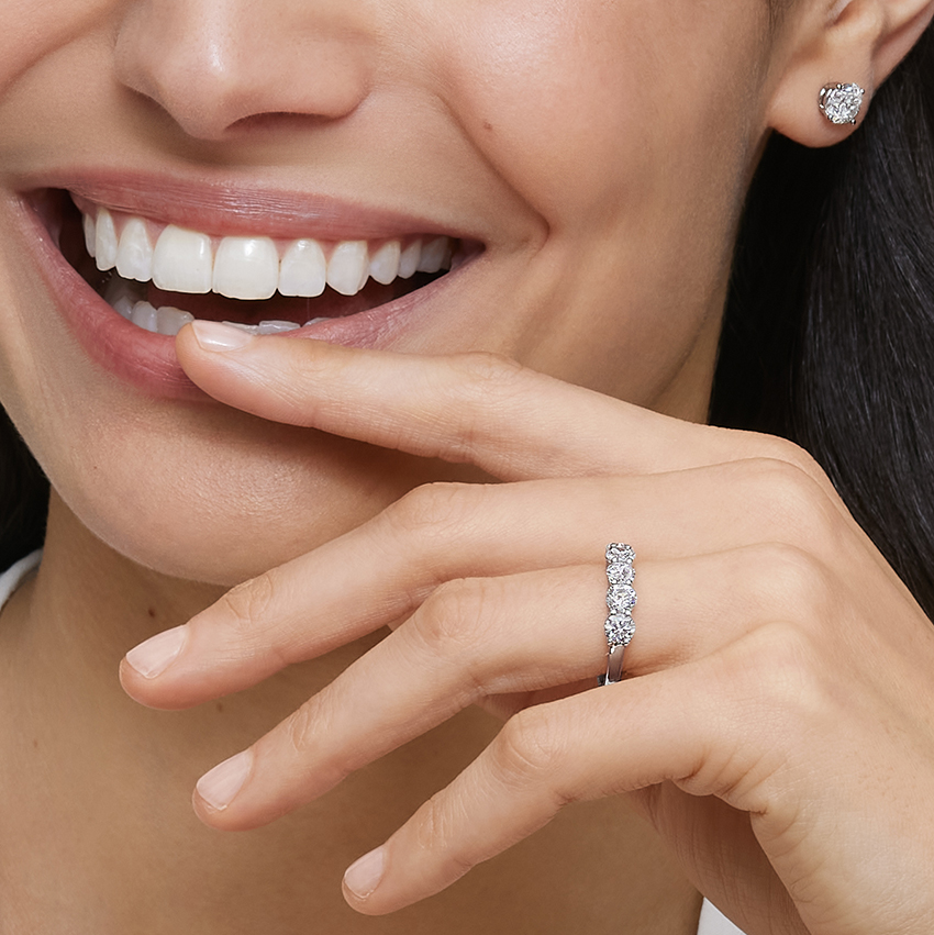 Five Stone Diamond Wedding Band, Round Cut Anniversary Ring, Minimalist Stackable Diamond Ring