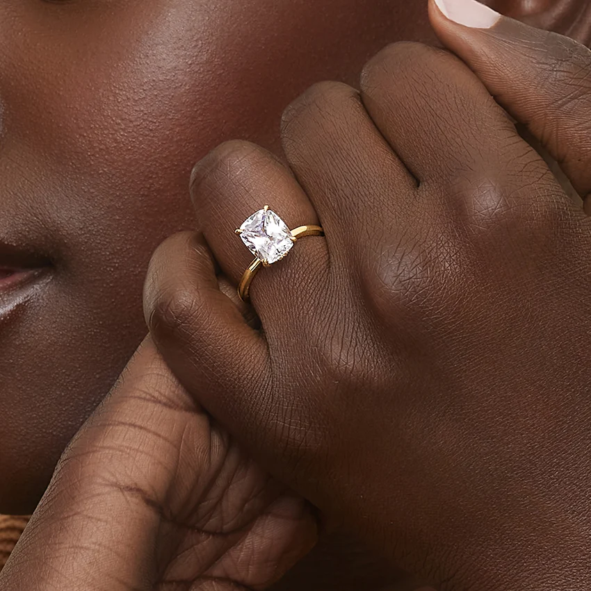 Oval Cut Solitaire Engagement Ring, Minimalist 4 Prong Diamond Ring, Classic Bridal Ring