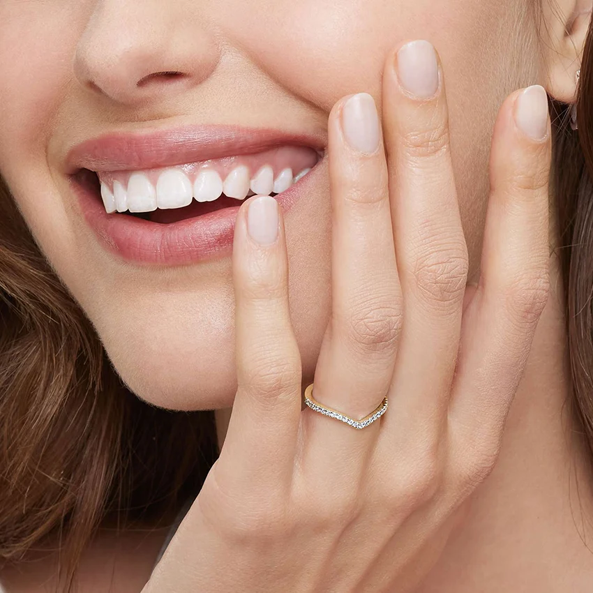 V Shape Diamond Ring, Chevron Wedding Band, Curved Diamond Ring