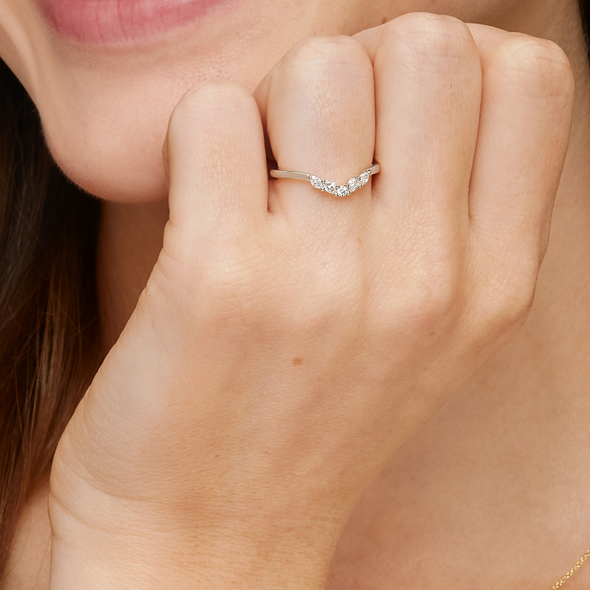 Chevron Diamond Wedding Band, V Shaped Diamond Ring, Minimalist Curved Stackable Ring