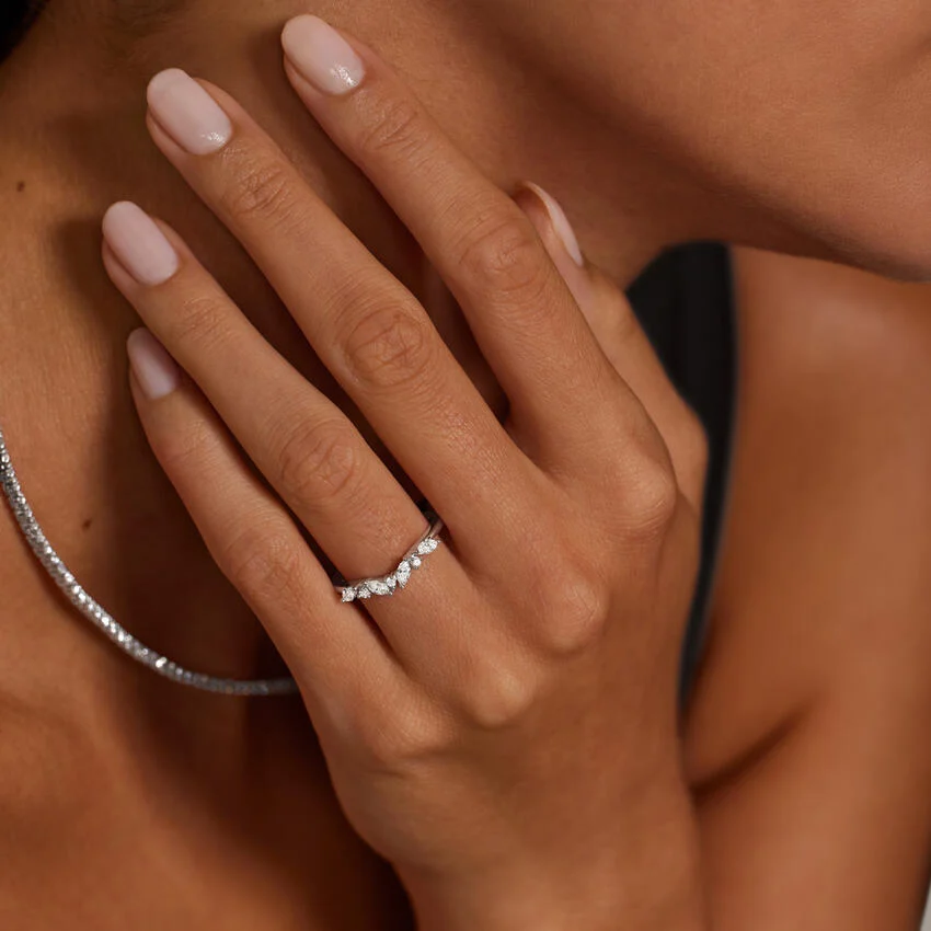 Marquise & Round Diamond Chevron Ring, Minimalist V-Shaped Wedding Band, Stackable Curved Diamond Ring
