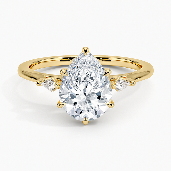 Pear Cut Diamond Engagement Ring, 3 Stone Minimalist Ring, Elegant Bridal Ring