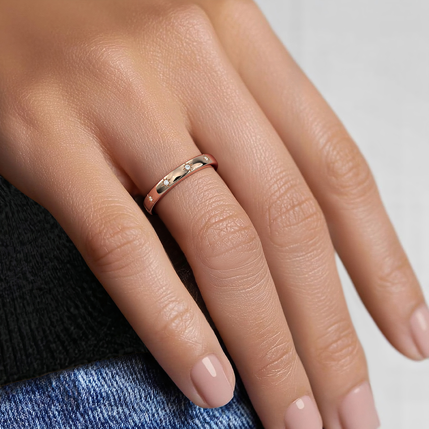 Minimalist Star Diamond Band Ring, Solid Gold Celestial Wedding Band, Dainty Diamond Stackable Ring