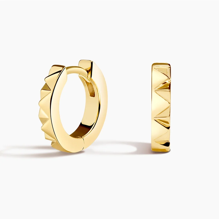 Minimalist Gold Pyramid Huggie Hoop Earrings for Women, Geometric Chunky Clicker Hoops, Everyday Statement Jewelry