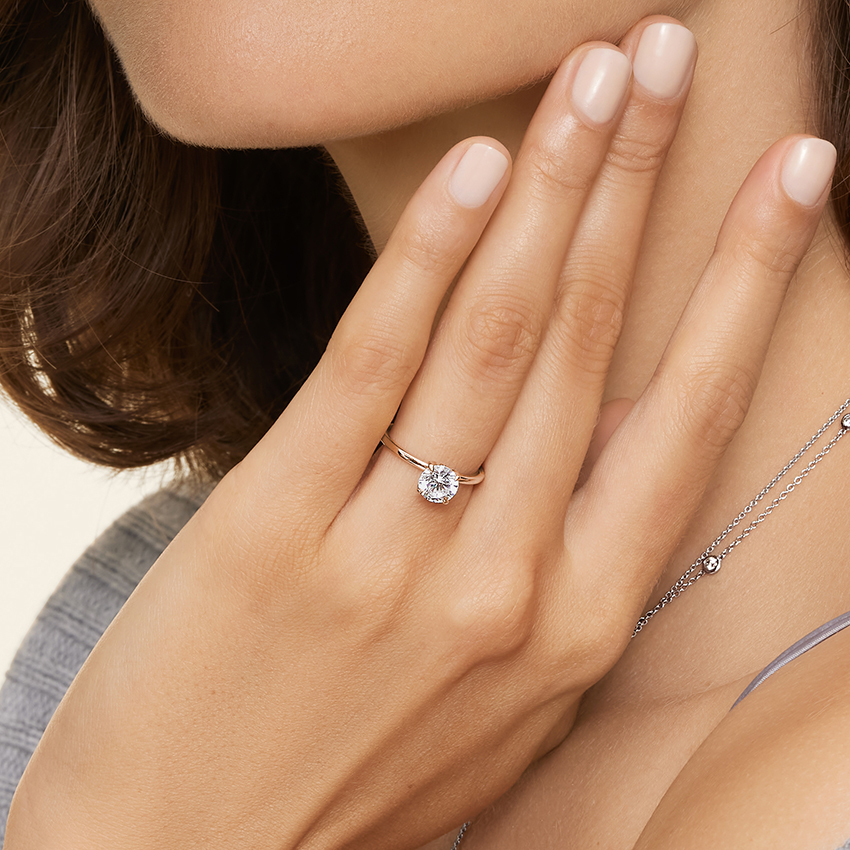 Round Cut Solitaire Engagement Ring, 4 Prong Diamond Ring, Minimalist Gold Ring