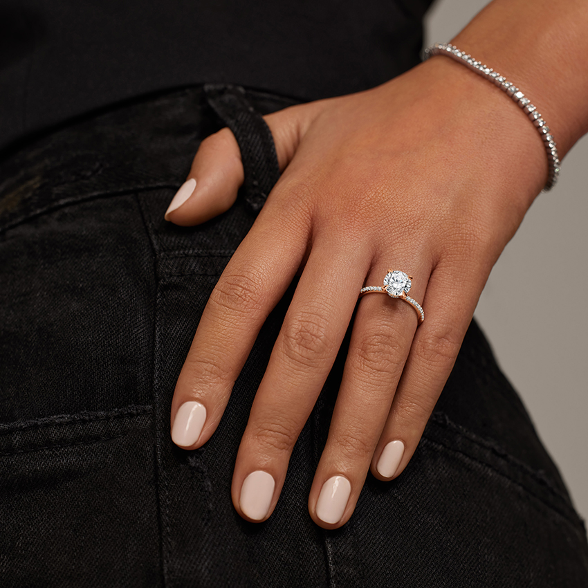 Round Cut Solitaire Diamond Engagement Ring with Pavé Band, Promise Ring, Minimalist Bridal Ring