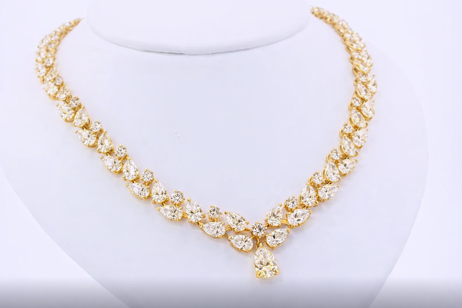 Luxury Bridal Round & Pear Cut Diamond Necklace