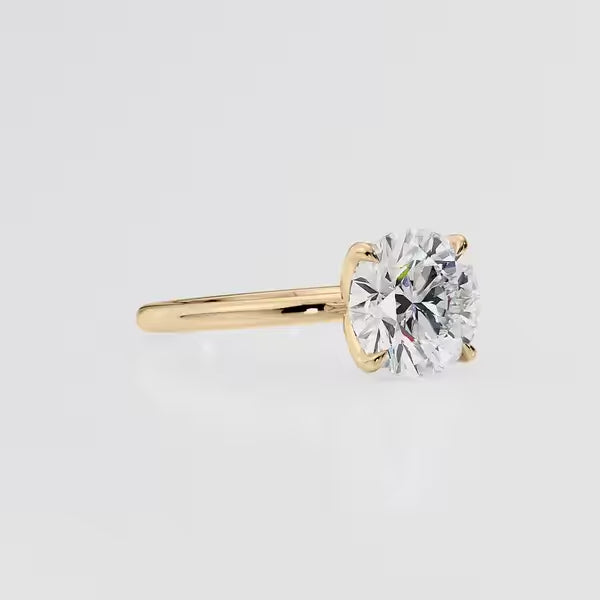 Round Cut Solitaire Ring
