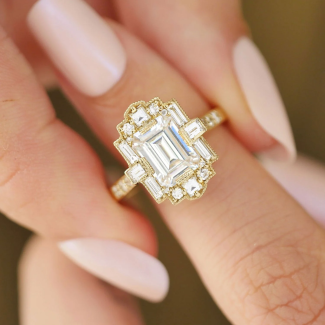Emerald Shape Moissanite Diamond Mosaic Vintage-Inspired Engagement Ring